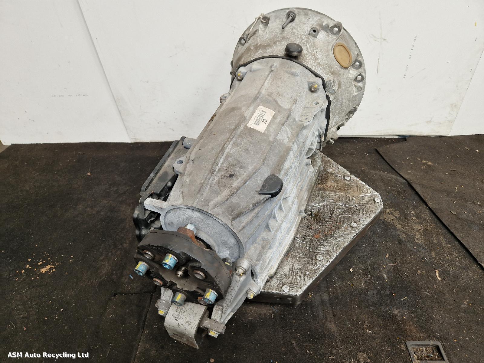 View Auto part Gearbox Mercedes E Class 2014