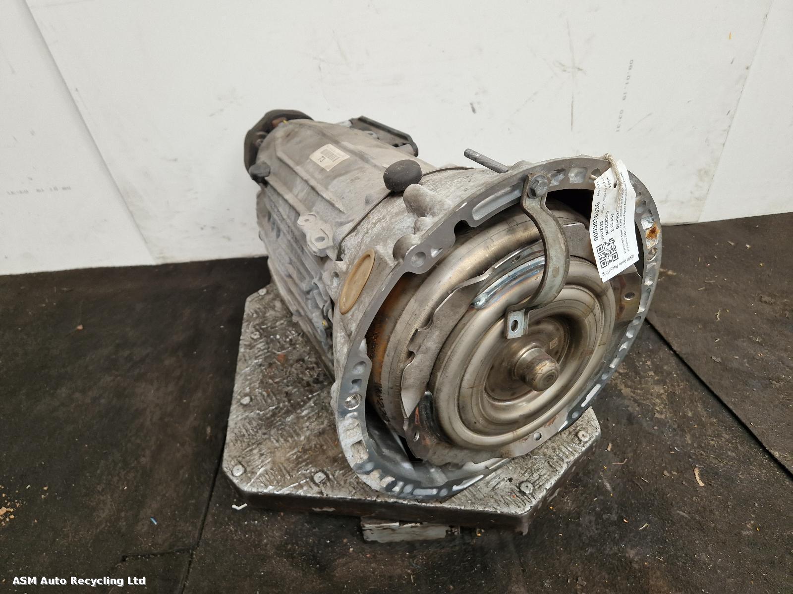 View Auto part Gearbox Mercedes E Class 2014