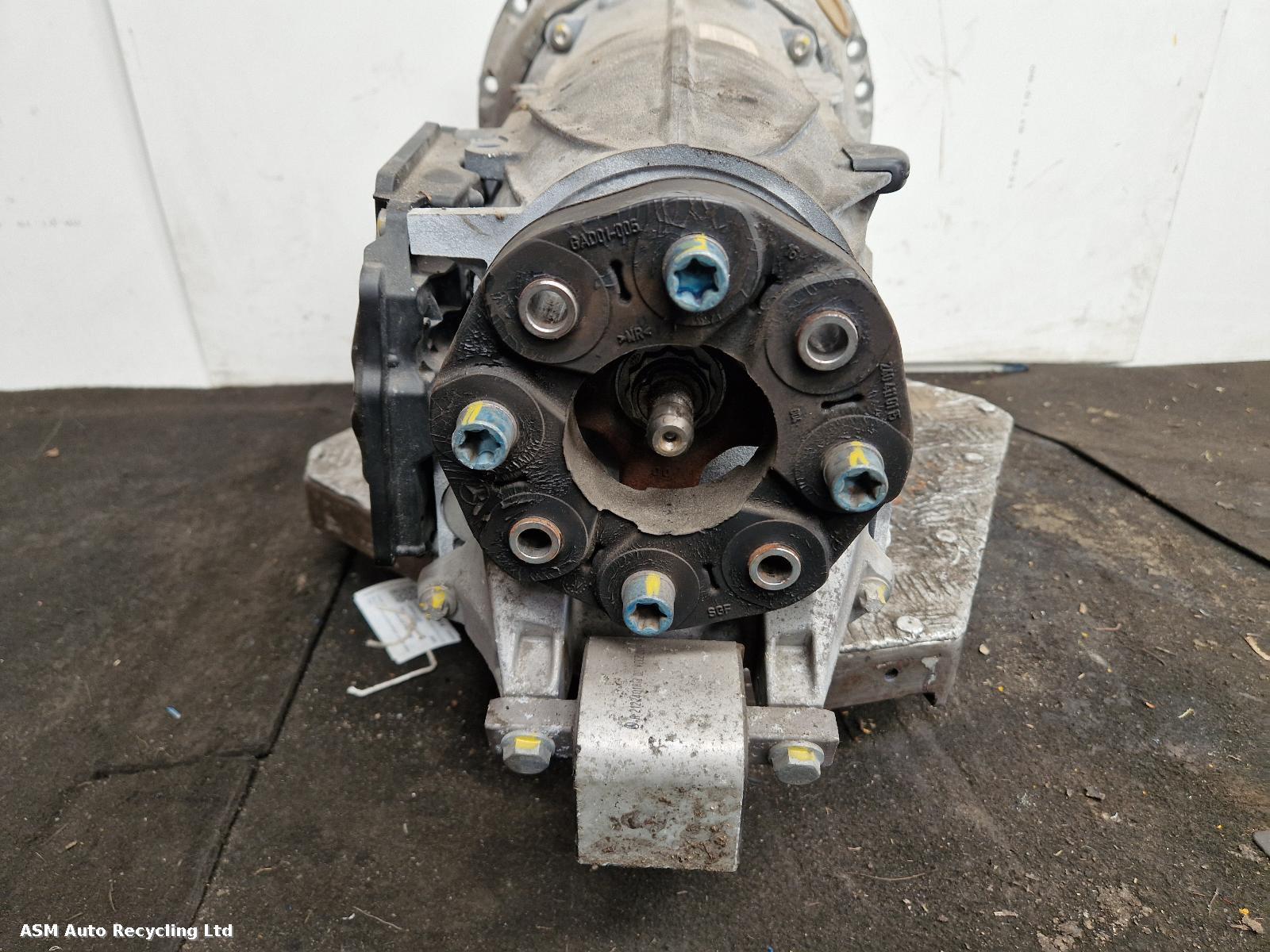 View Auto part Gearbox Mercedes E Class 2014