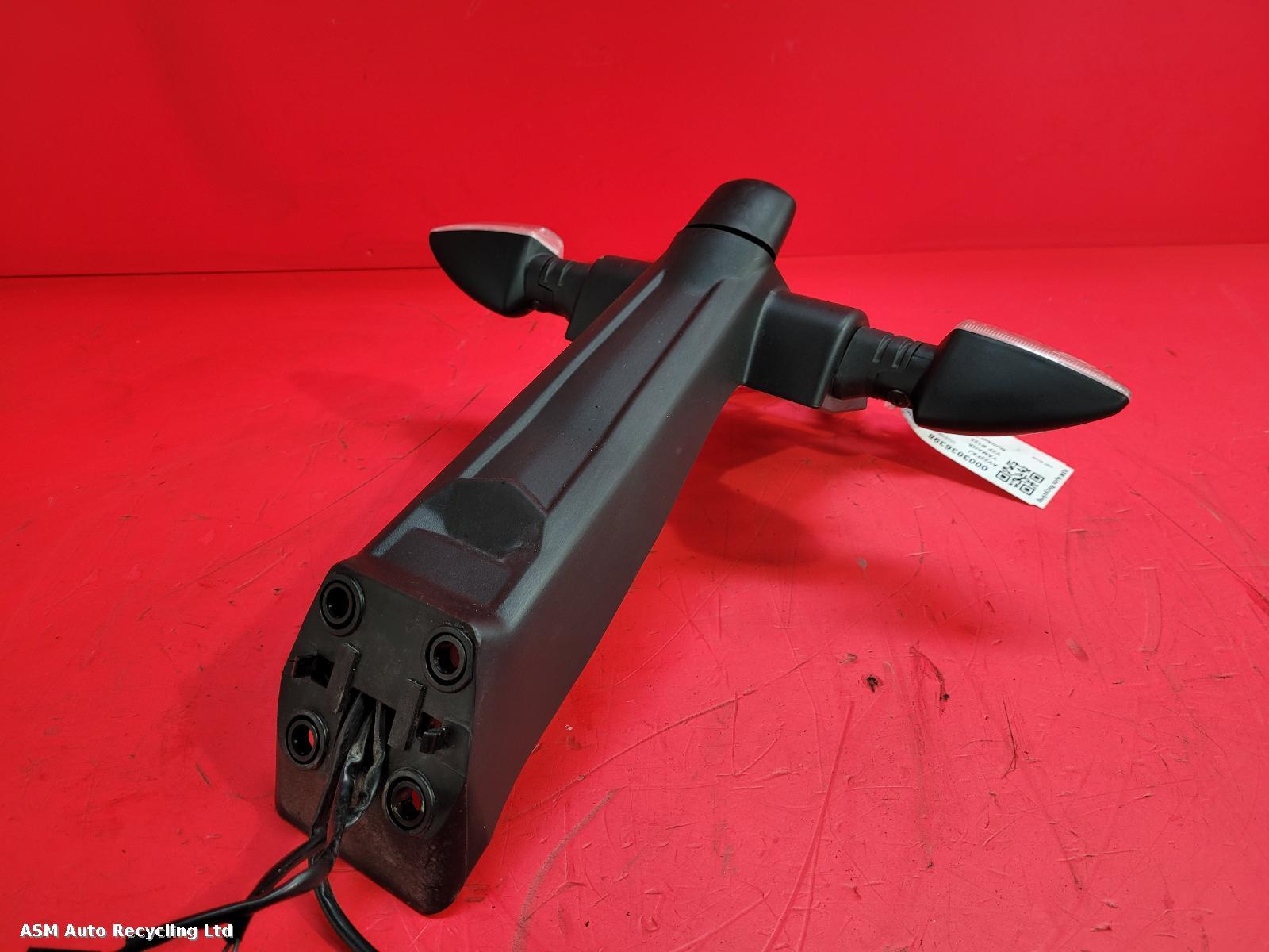 View Auto part Number Plate Holder Yamaha Yzf R125 2022