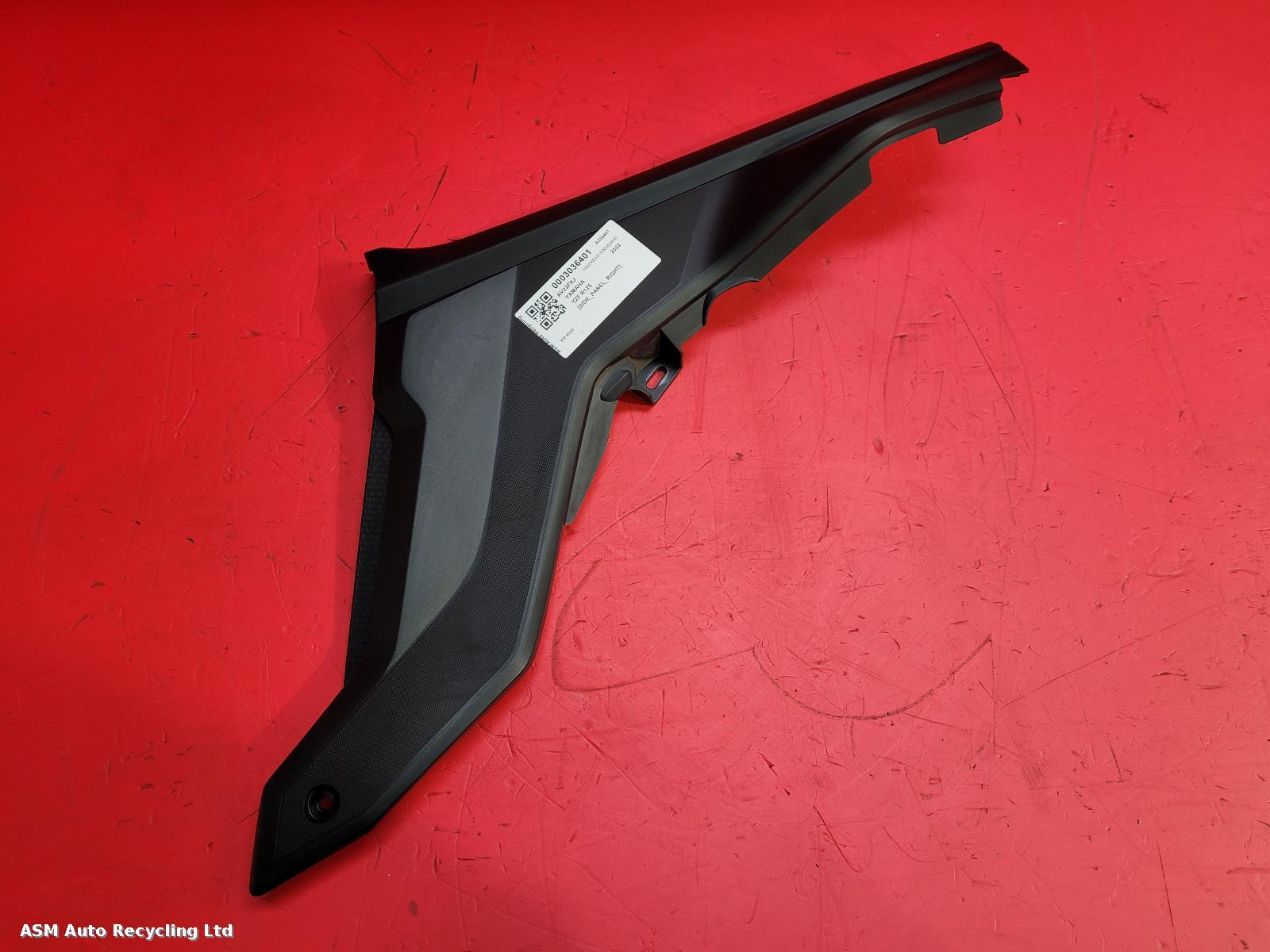 View Auto part Side Panel Right Yamaha Yzf R125 2022