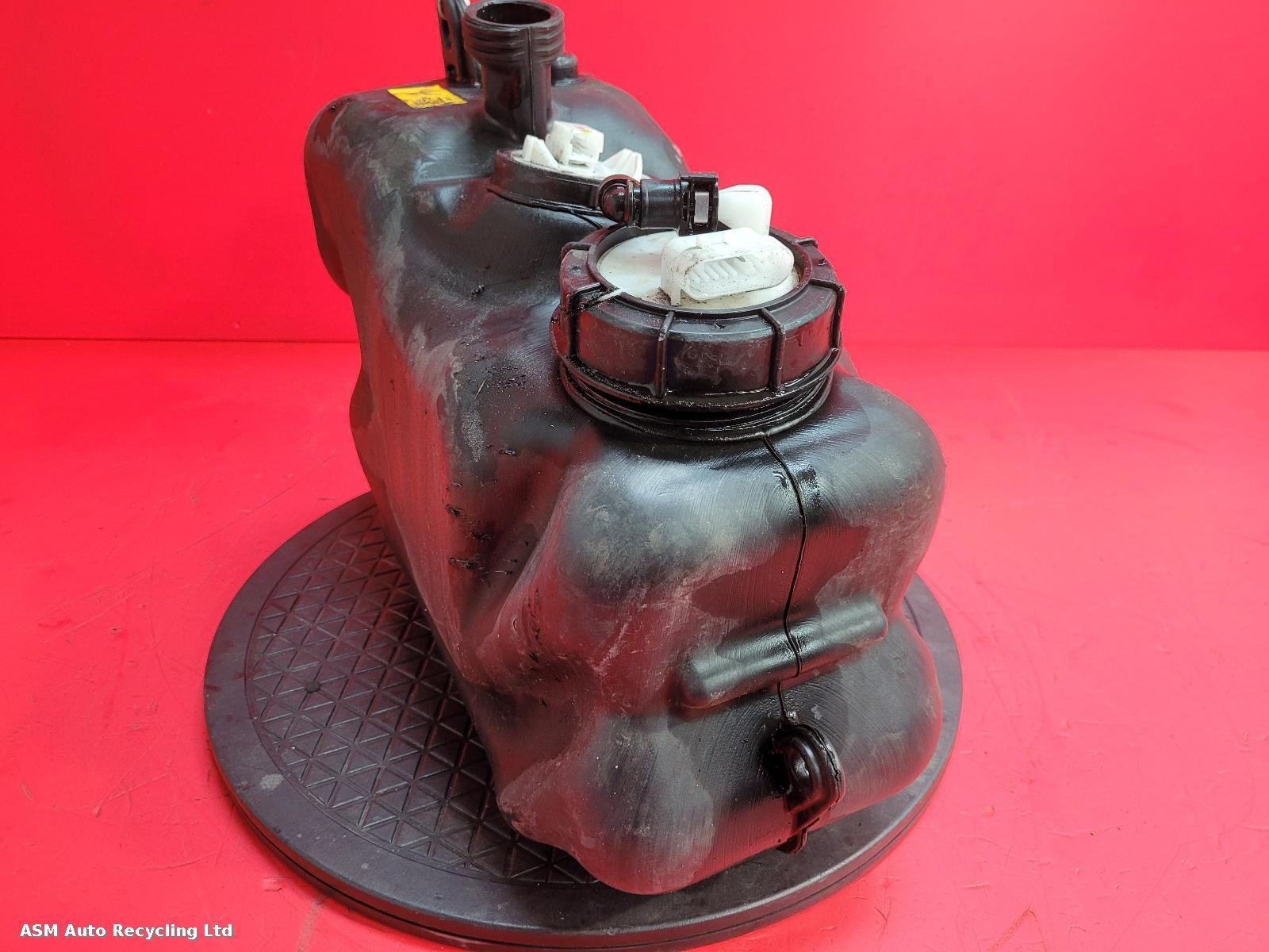 View Auto part Fuel Tank Piaggio Mp3 350 Lt Sport 2019