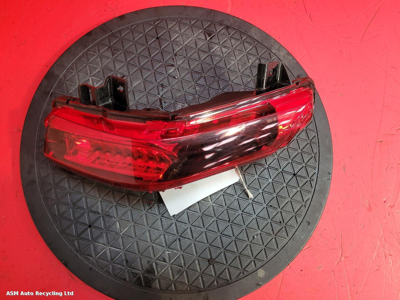 View Auto part Taillight Piaggio Mp3 350 Lt Sport 2019