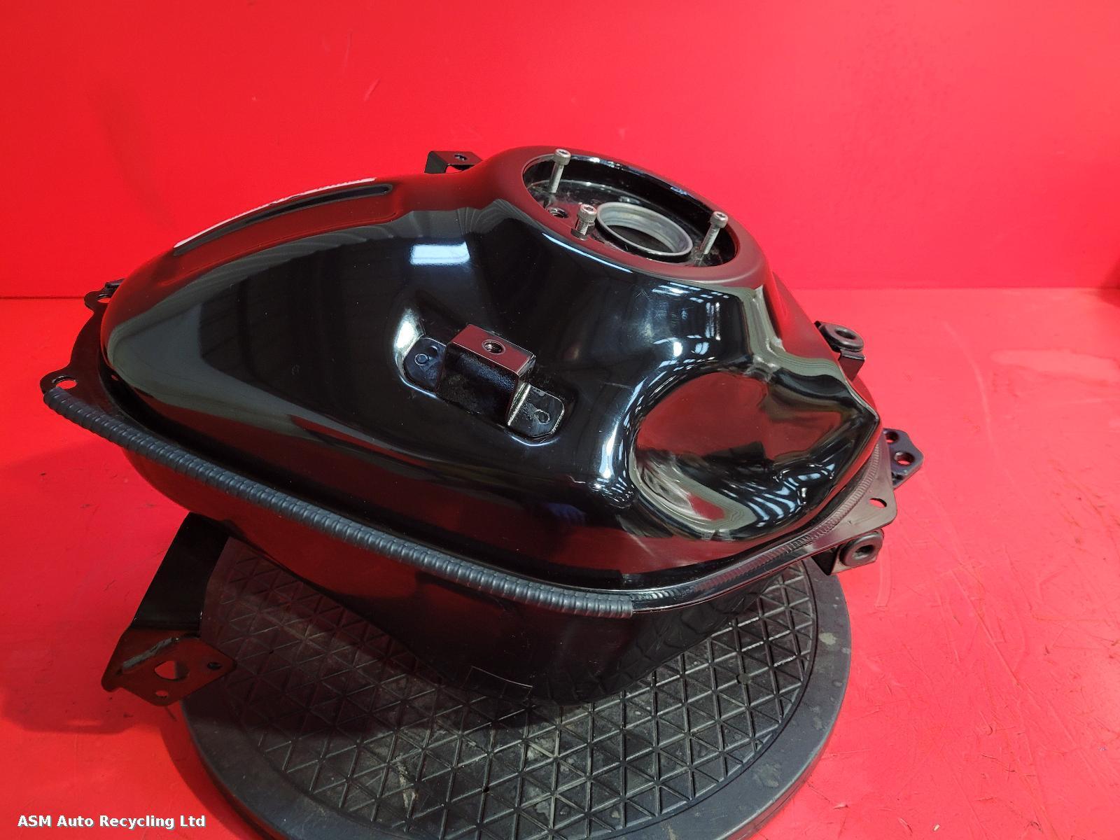 View Auto part Fuel Tank Yamaha Yzf R125 2022