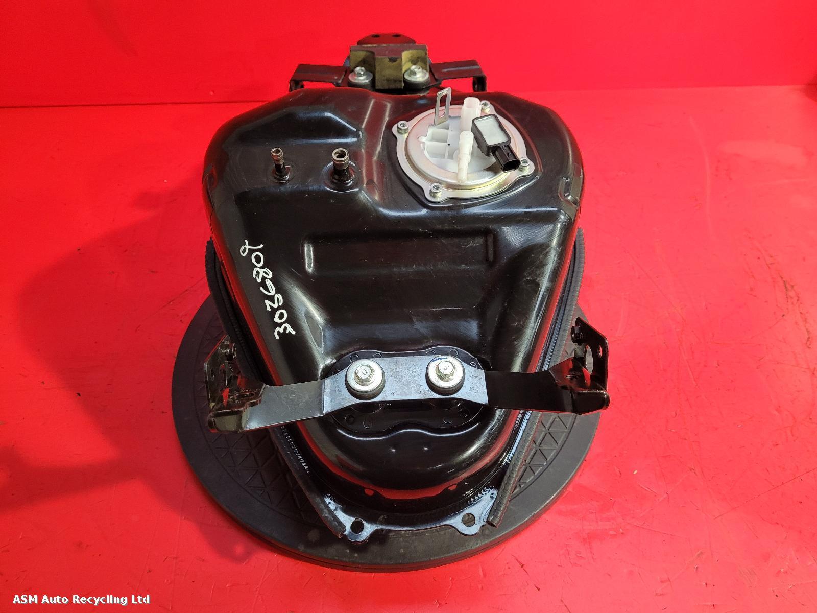 View Auto part Fuel Tank Yamaha Yzf R125 2022
