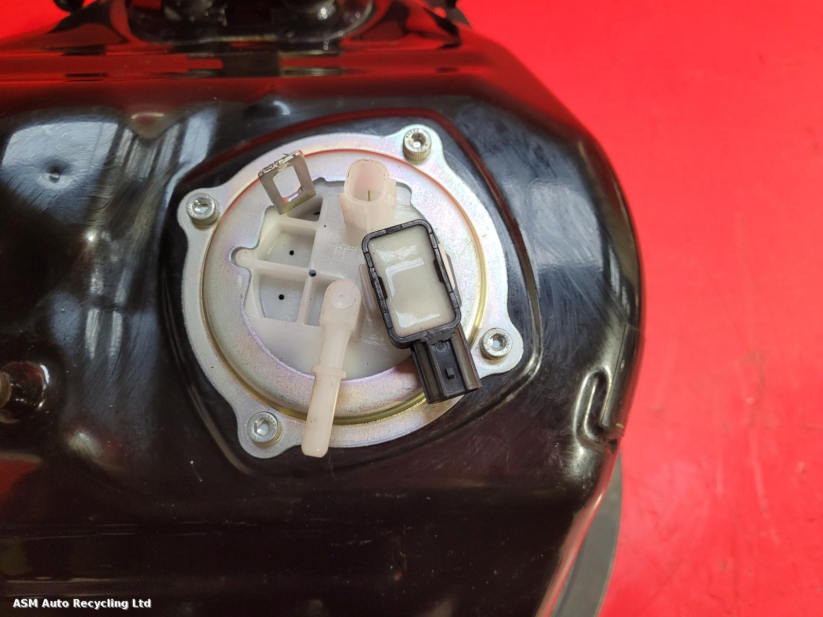 View Auto part Fuel Tank Yamaha Yzf R125 2022