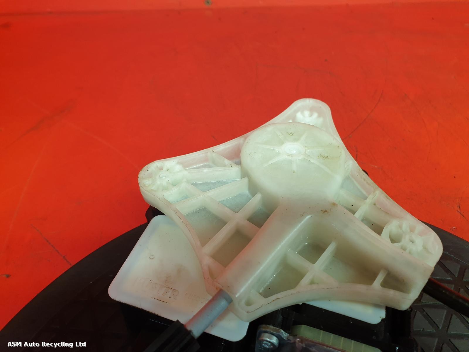 View Auto part LR Window Regulator Seat Arona 2020