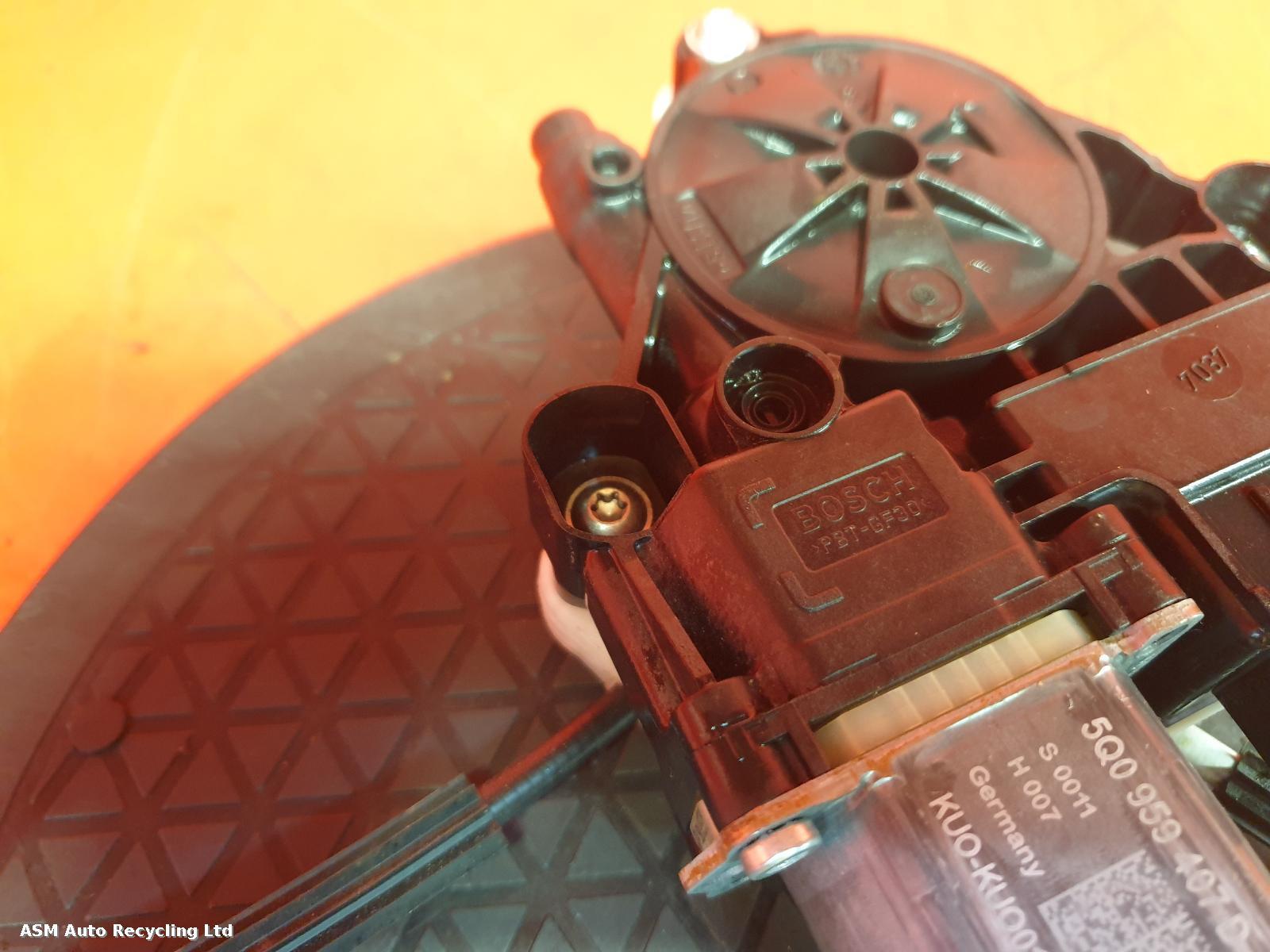 View Auto part LR Window Regulator Seat Arona 2020