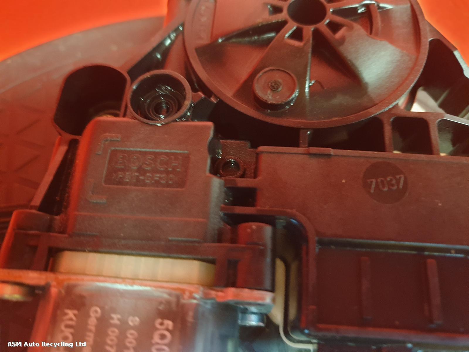 View Auto part LR Window Regulator Seat Arona 2020