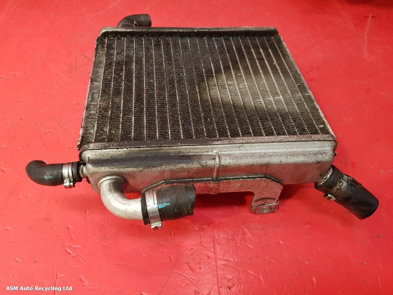 View Auto part Radiator Aprilia Sr 50 2014