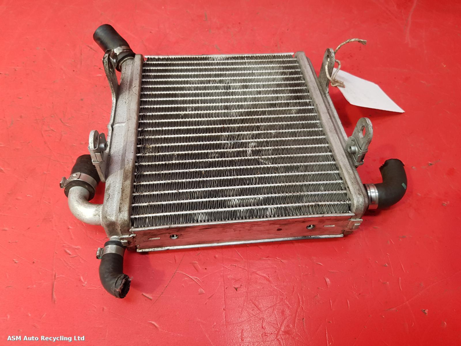 View Auto part Radiator Aprilia Sr 50 2014