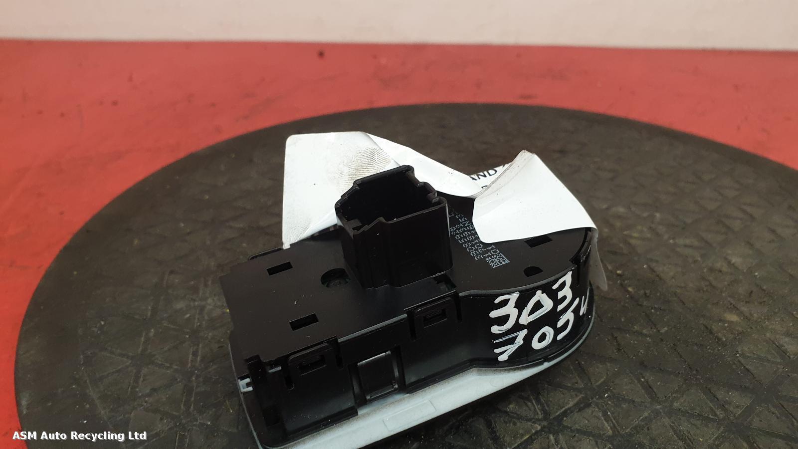 View Auto part Headlight Switch Vauxhall Grandland X 2018