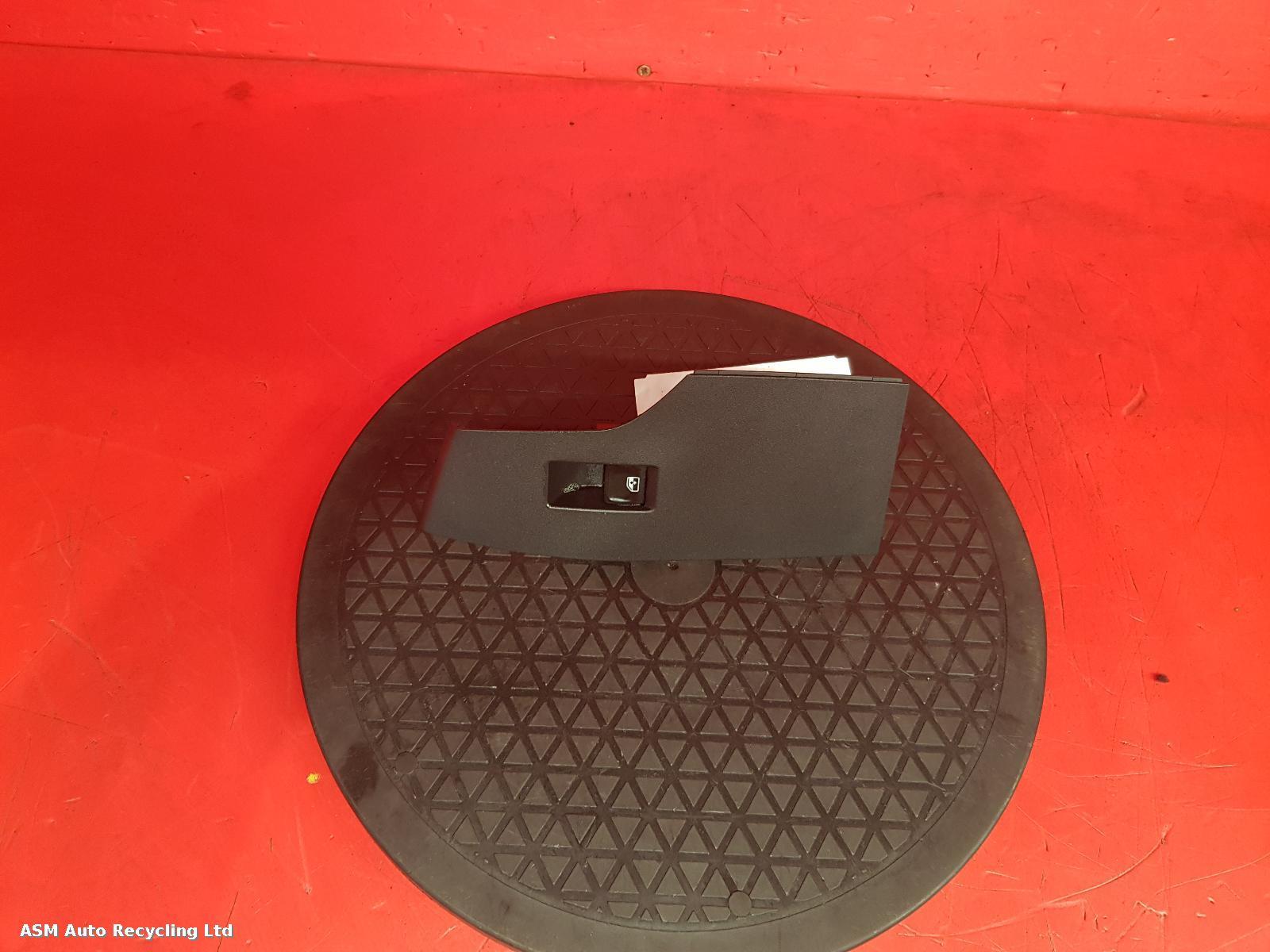 View Auto part Elect. Window Switch Seat Arona 2020