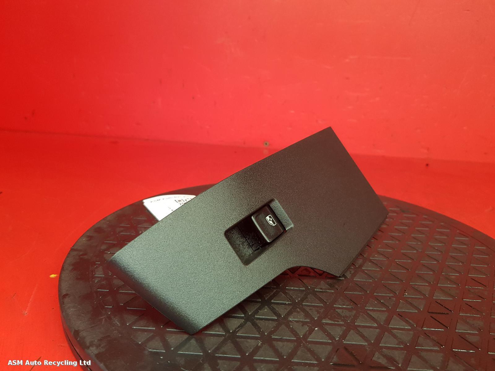 View Auto part Elect. Window Switch Seat Arona 2020