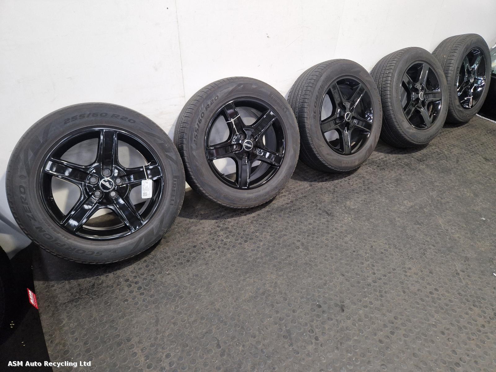 View Auto part Wheel Set Land Rover Range Rover 2006