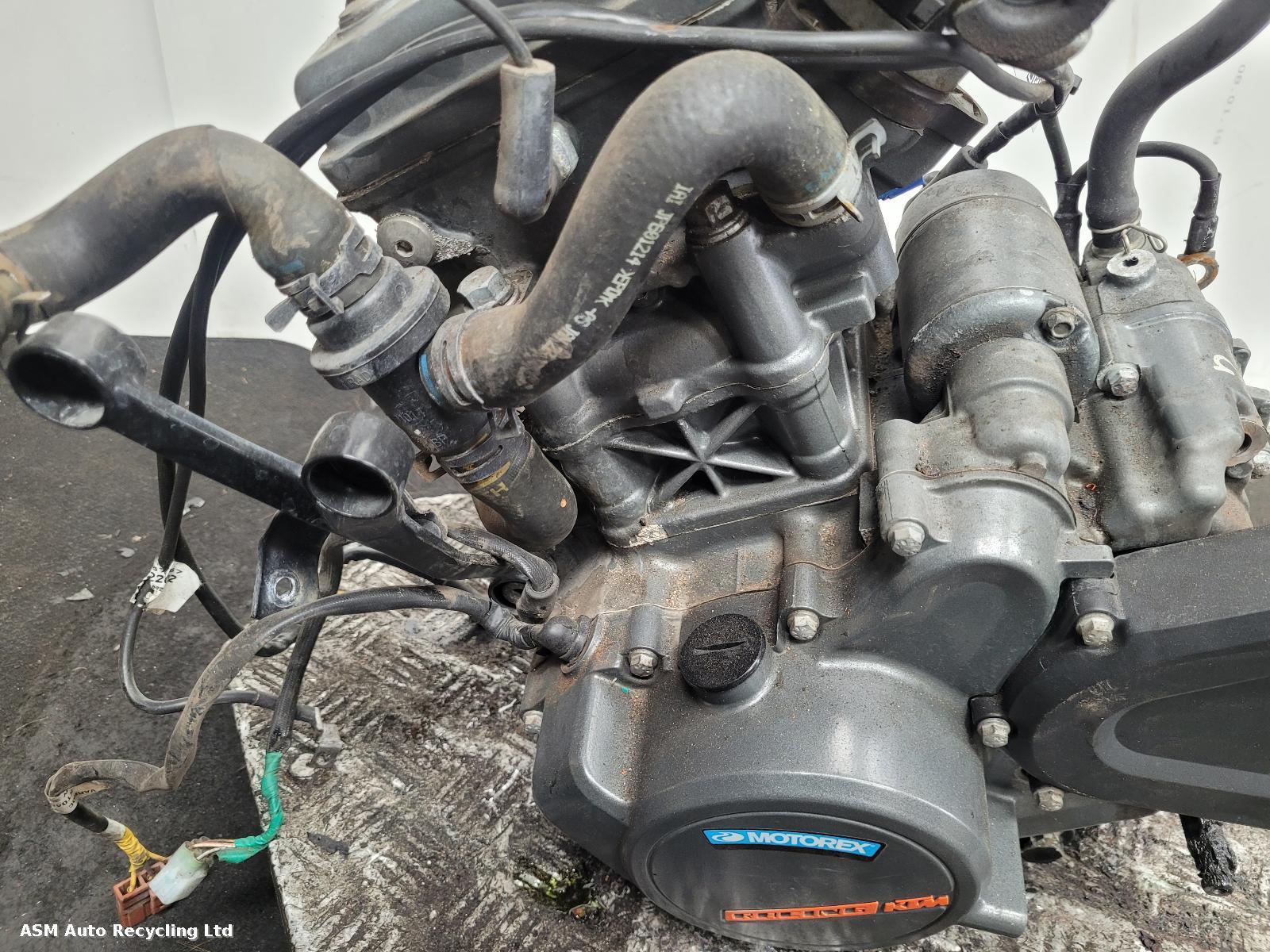 View Auto part Engine Ktm 125 Duke 2022