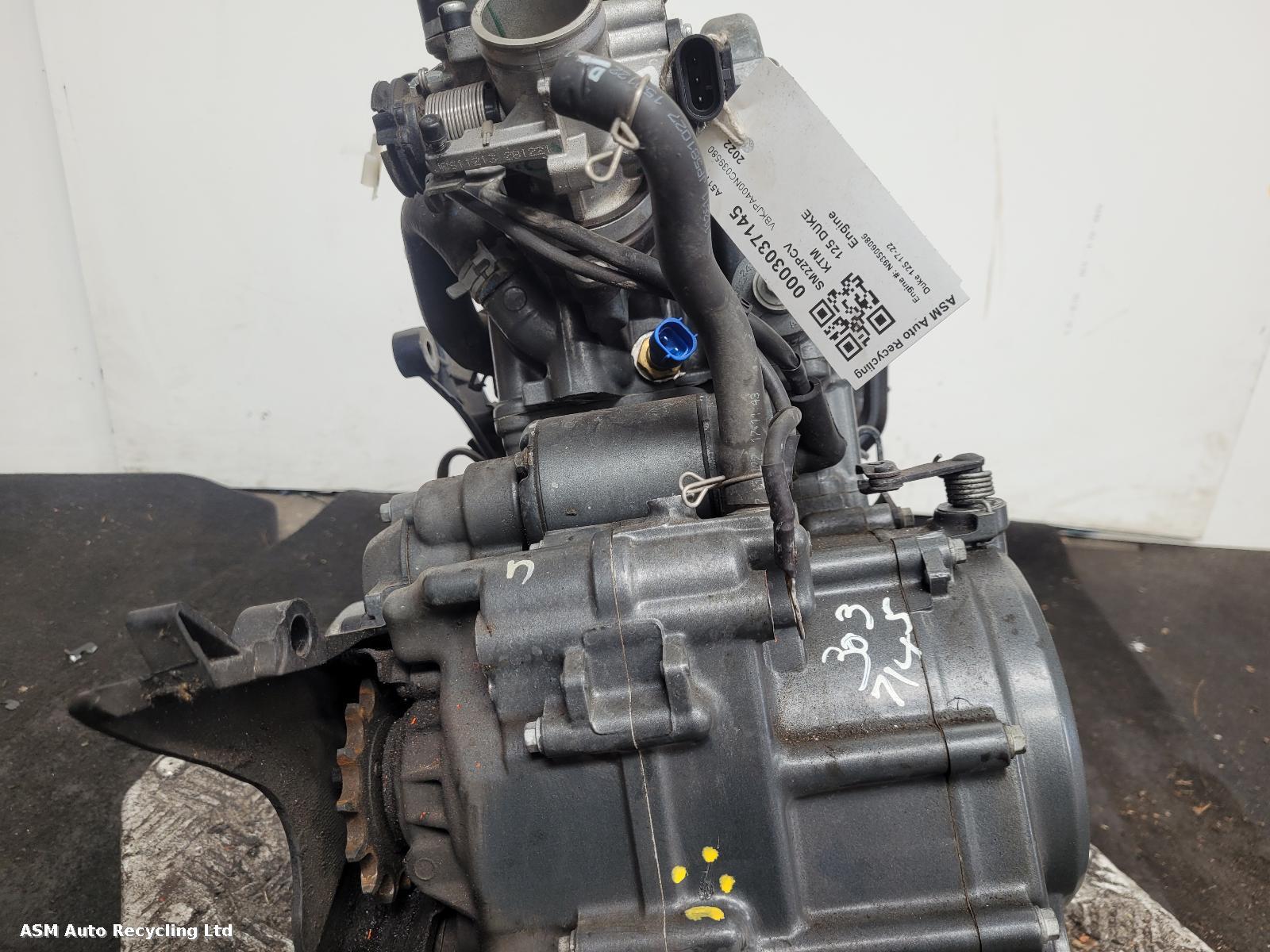 View Auto part Engine Ktm 125 Duke 2022