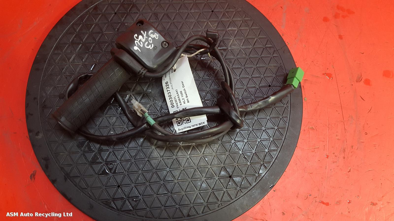 View Auto part RH Switch Gear Kawasaki Klz 1000 2013