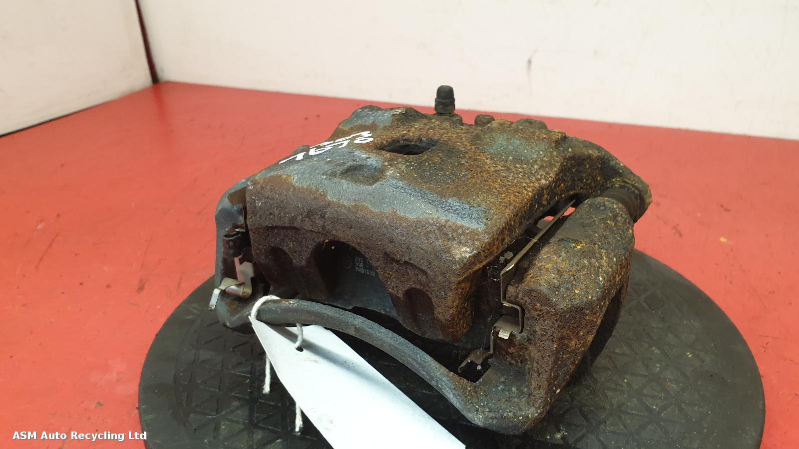 View Auto part Caliper Nissan Pulsar 2015