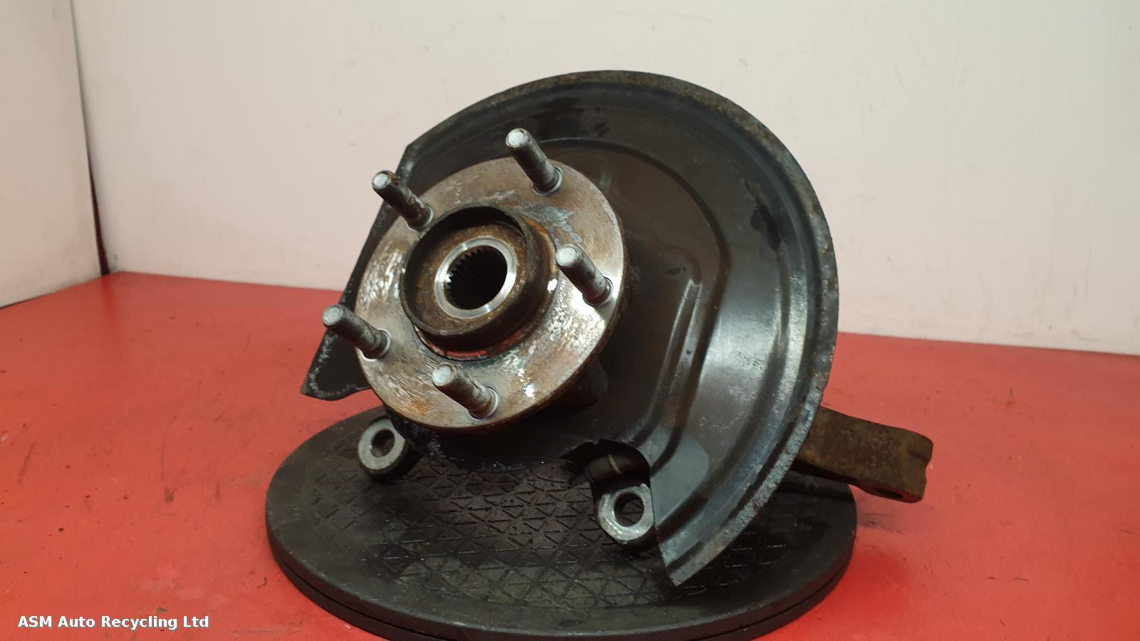 View Auto part RF Hub/Stub Axle Assembly Nissan Pulsar 2015