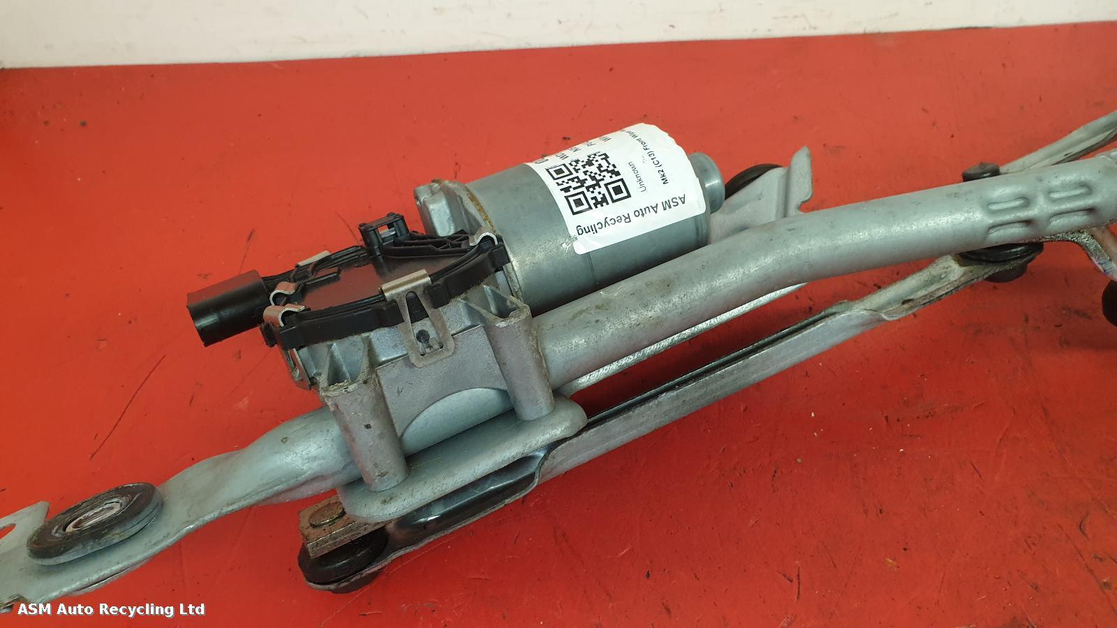View Auto part Wiper Motor Front Nissan Pulsar 2015