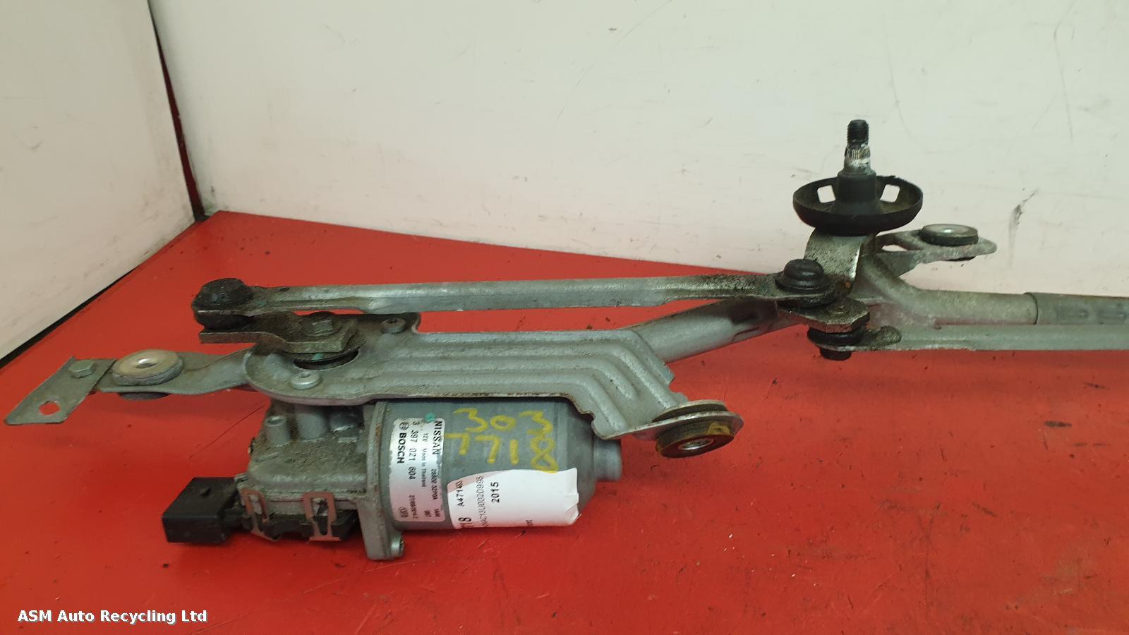 View Auto part Wiper Motor Front Nissan Pulsar 2015