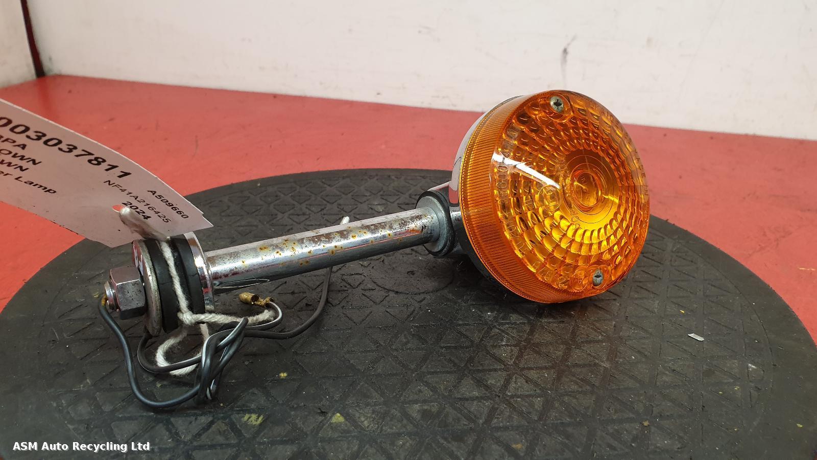 View Auto part R Repeater Lamp Suzuki Gn125 1996