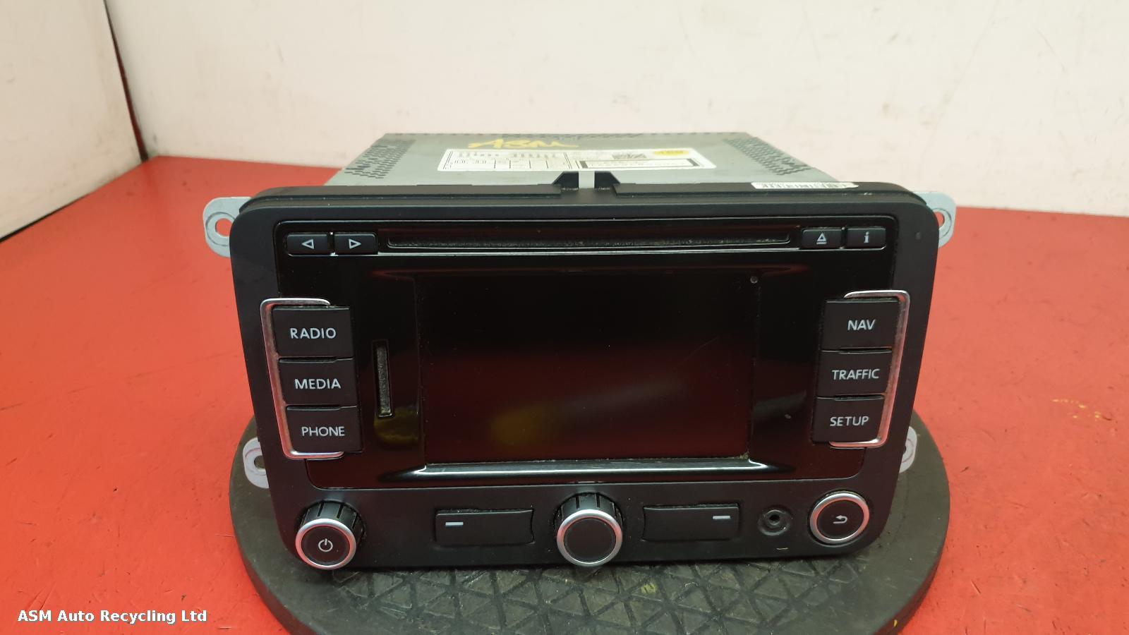 View Auto part A/V Equipment Volkswagen Touran 2010