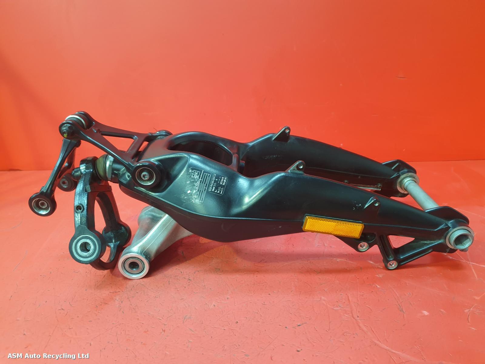 View Auto part FORKS Bmw K1600gt 2022