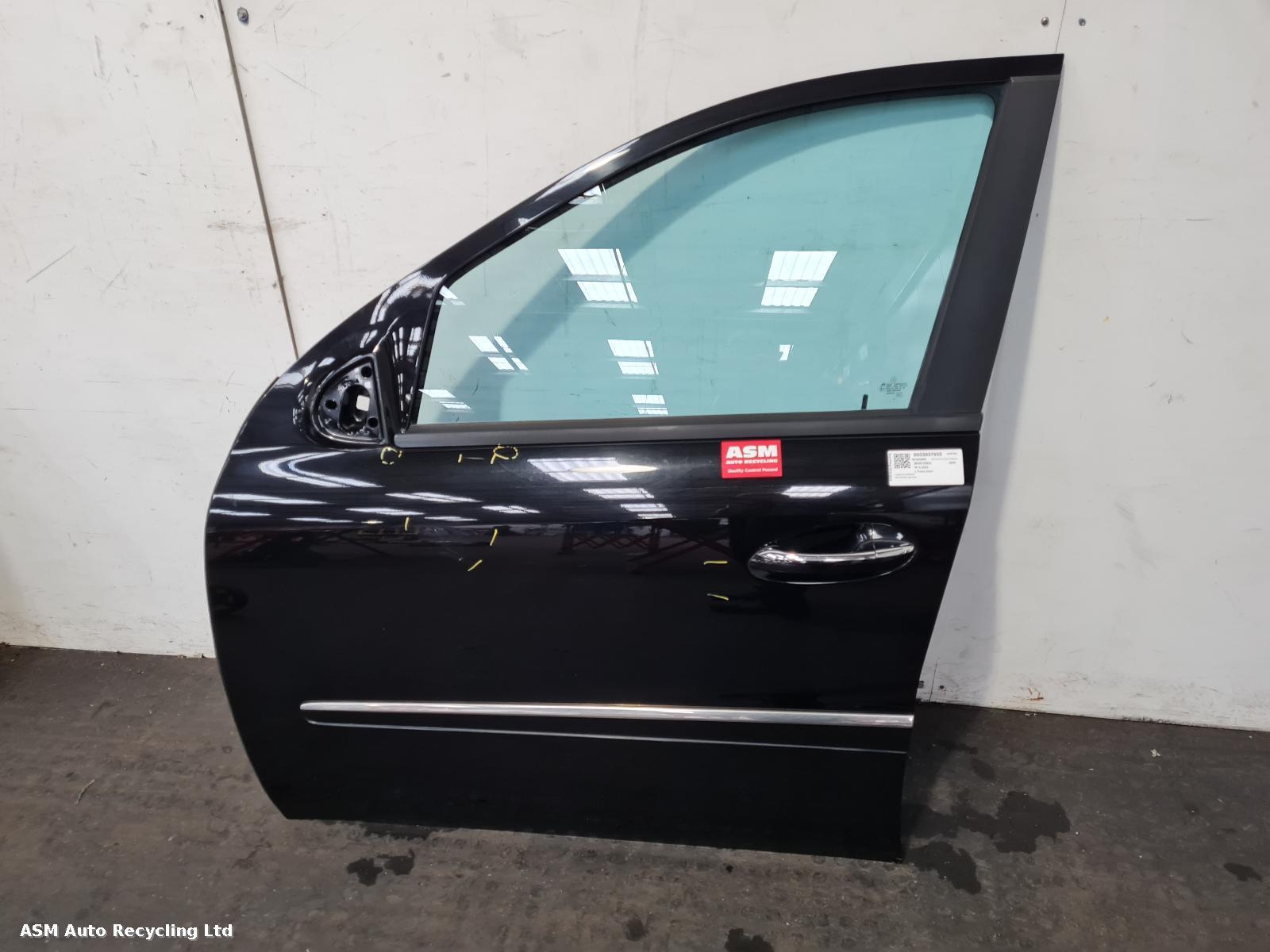 View Auto part L Front Door Mercedes M Class 2006