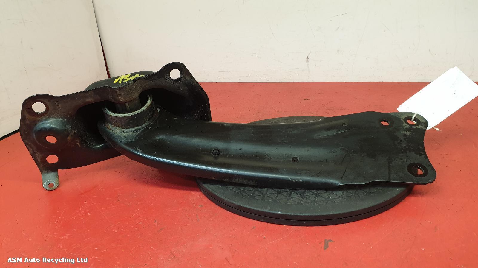 View Auto part LR Lower Control Arm Audi Q3 2017