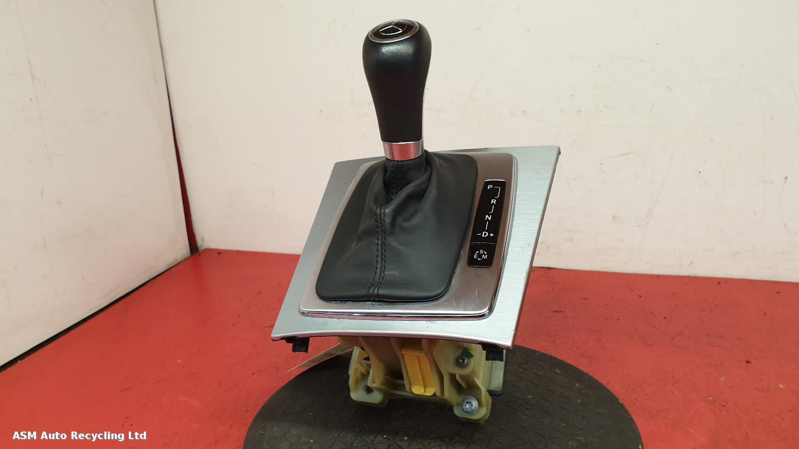 View Auto part Gear Stick/Shifter Mercedes C Class 2013
