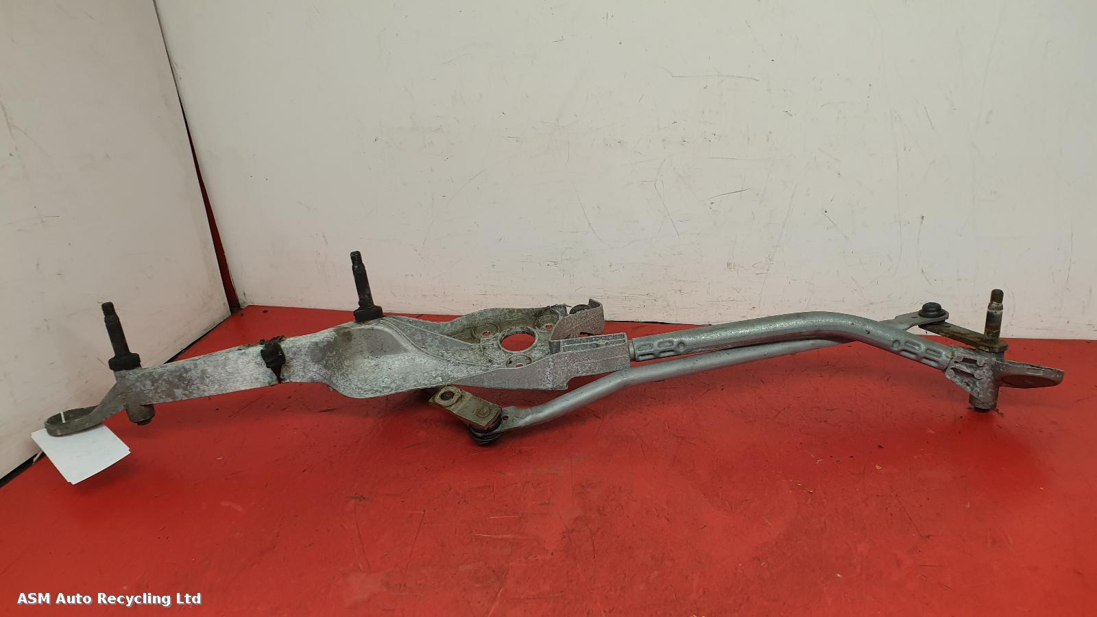 View Auto part Wiper Linkage Mercedes C Class 2013