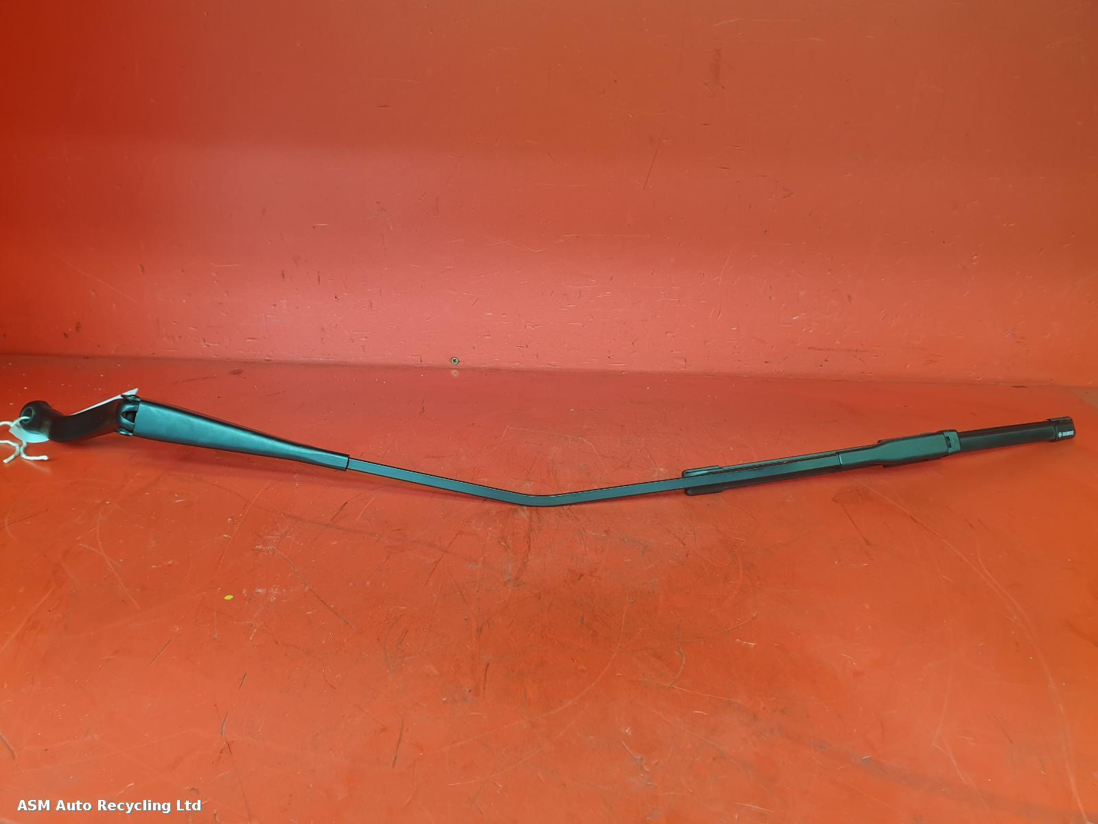 View Auto part Wiper Arm Vauxhall Corsa 2018