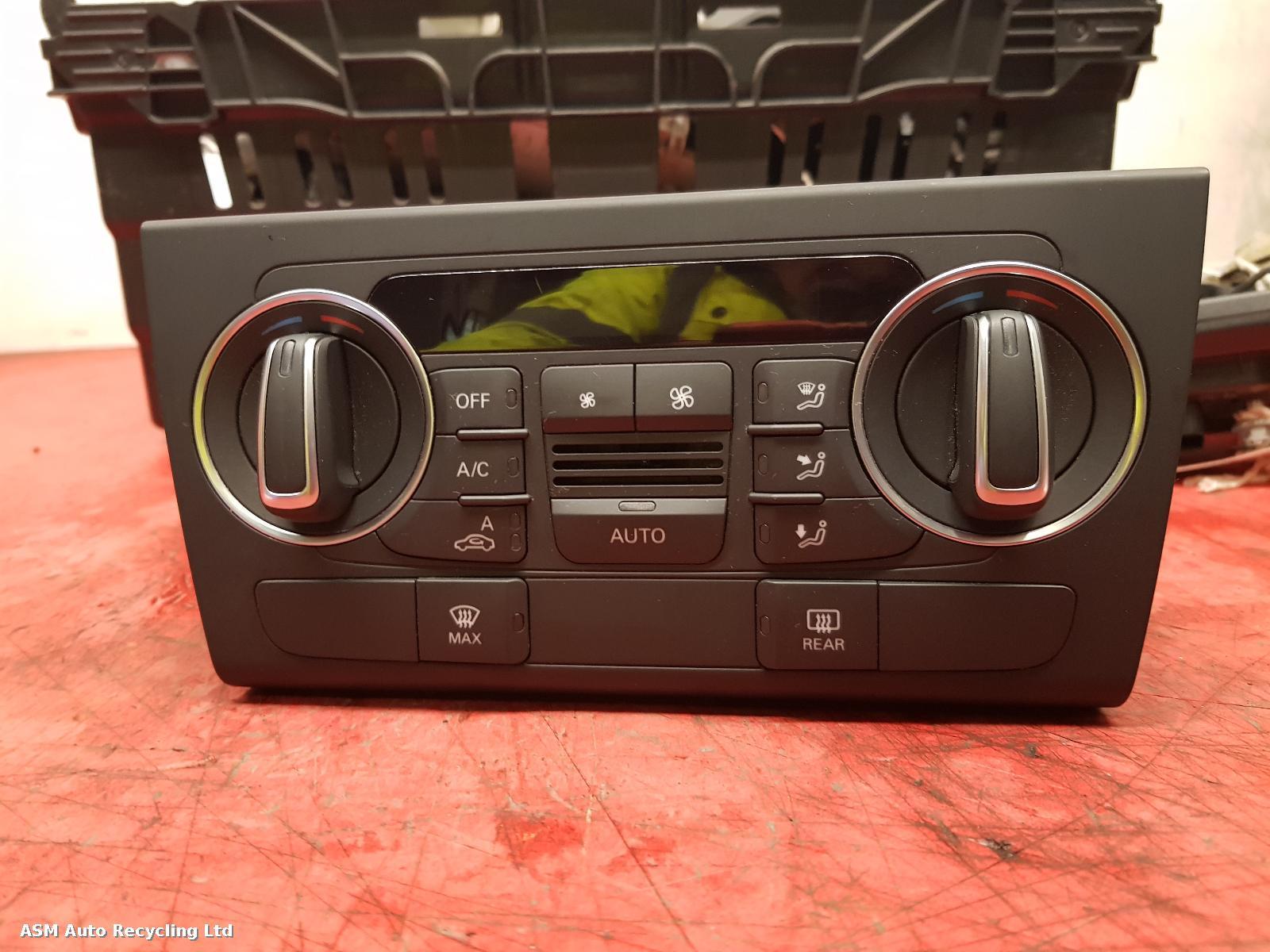 View Auto part Heater/AC Controller Audi Q3 2017