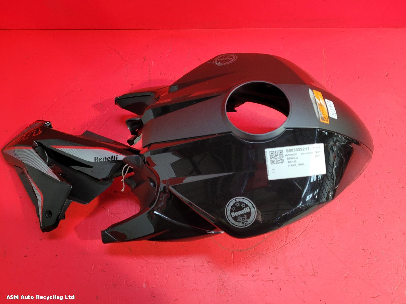 View Auto part Tank Trim Benelli Bn 125 2024