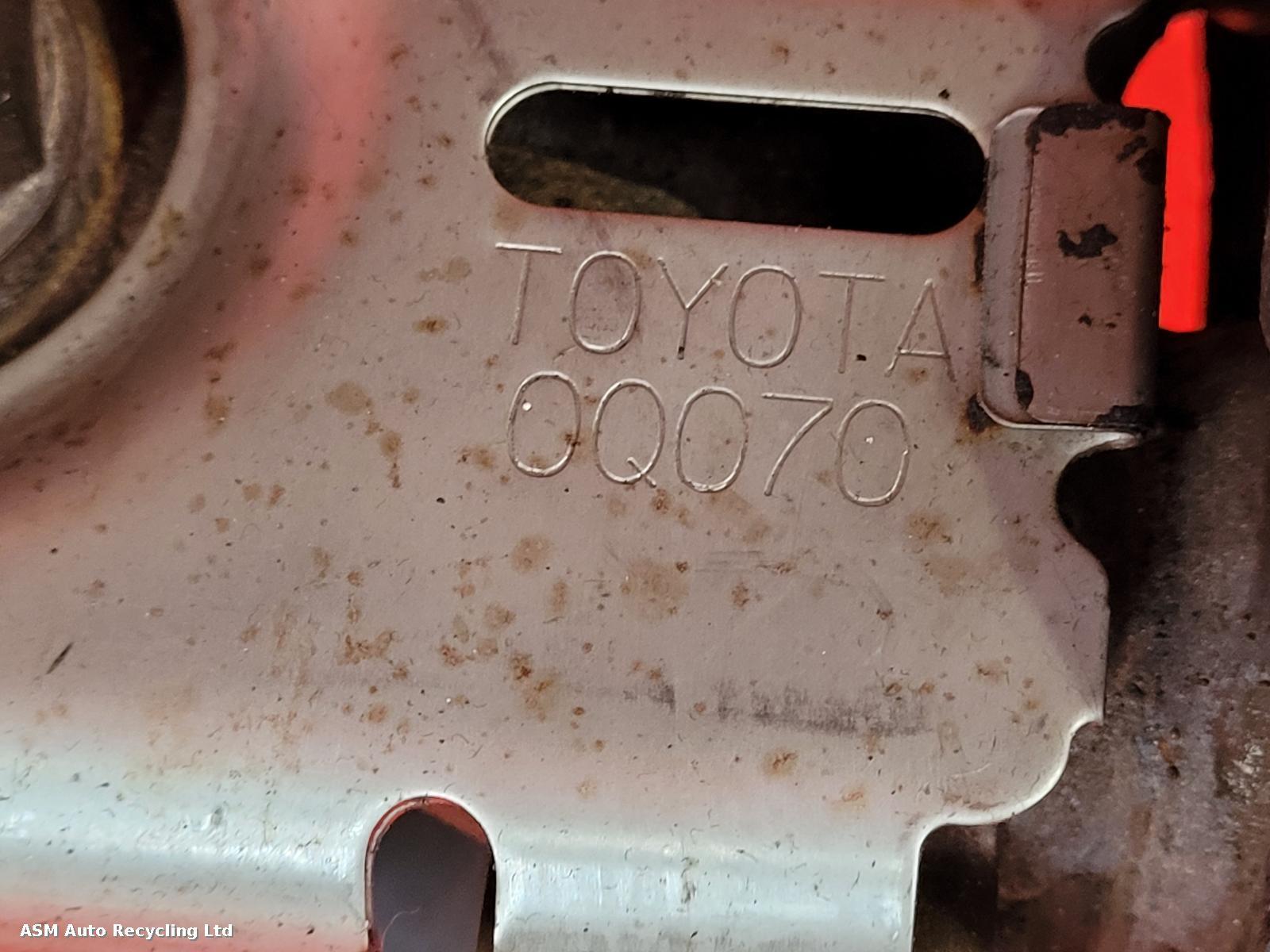 View Auto part Catalytic Converter Toyota Yaris 2013
