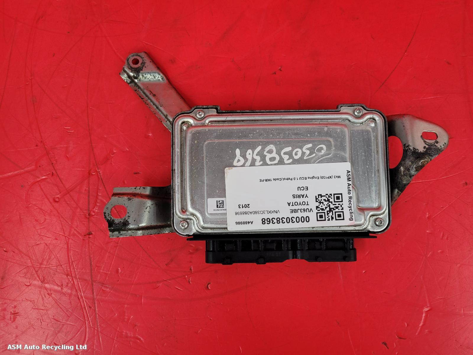 View Auto part ECU Toyota Yaris 2013