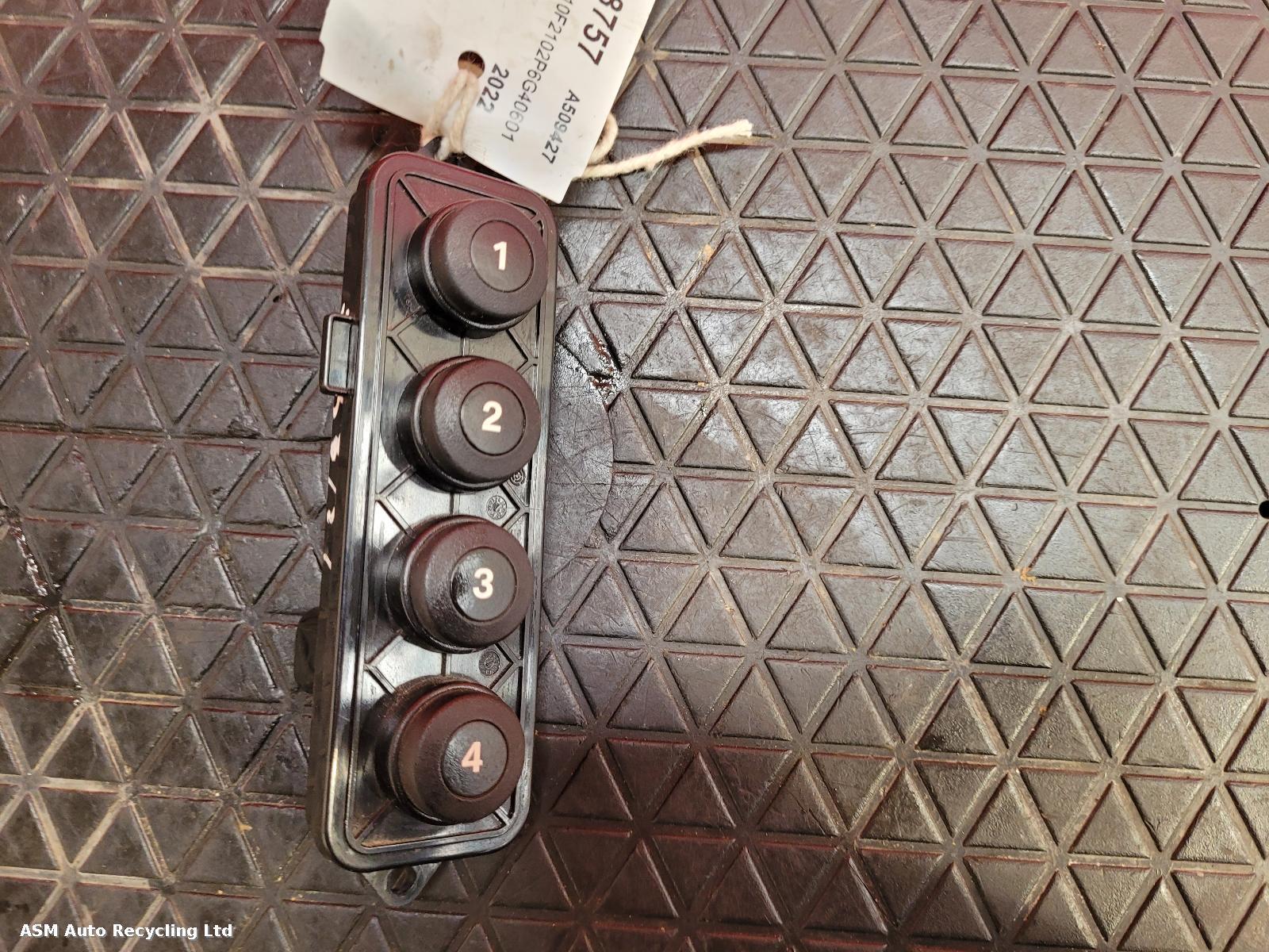 View Auto part Misc Switch Bmw K1600gt 2022