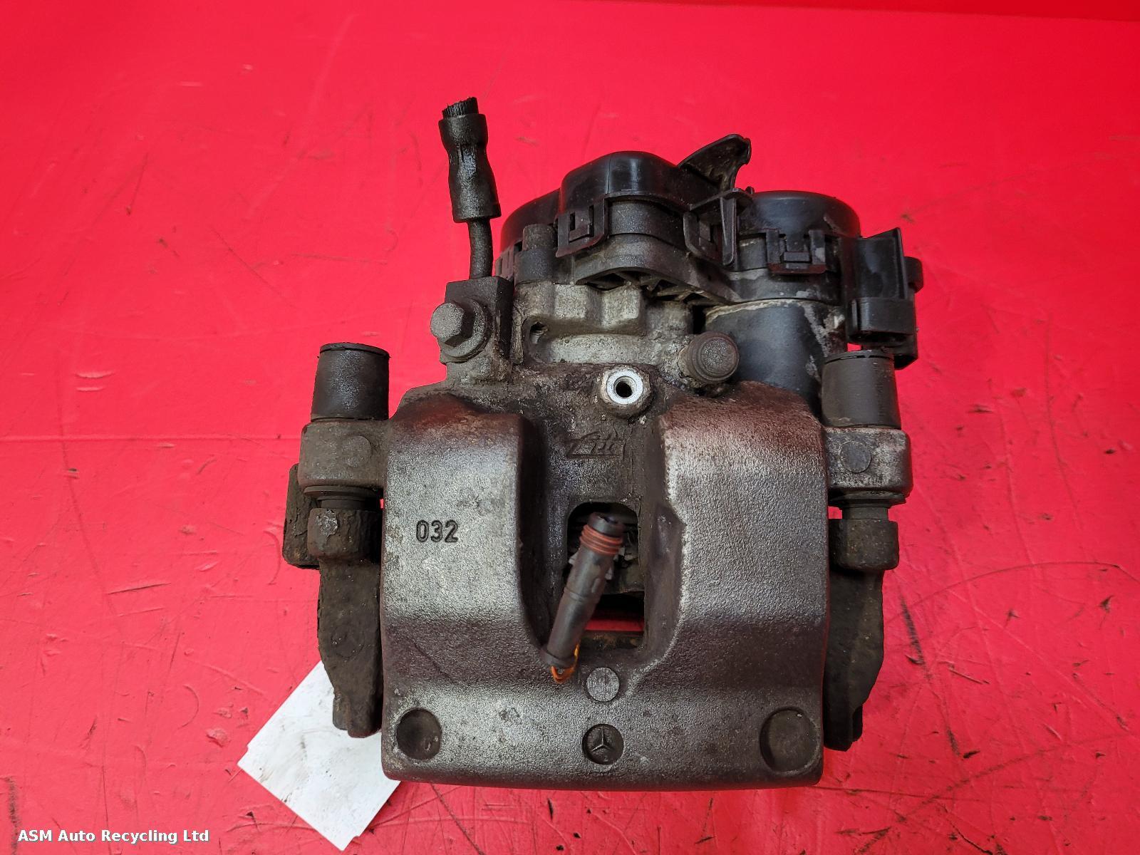 View Auto part Caliper Mercedes C Class 2014