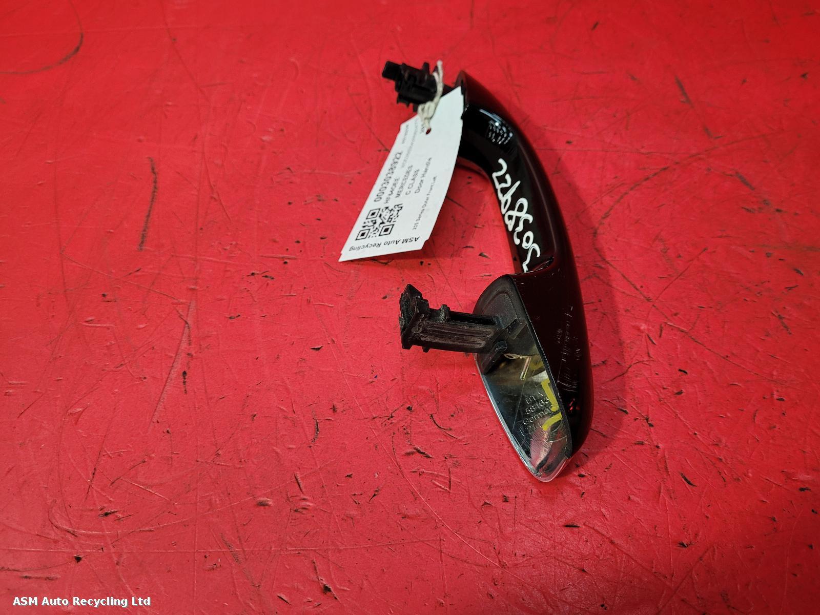 View Auto part Door Handle Mercedes C Class 2014