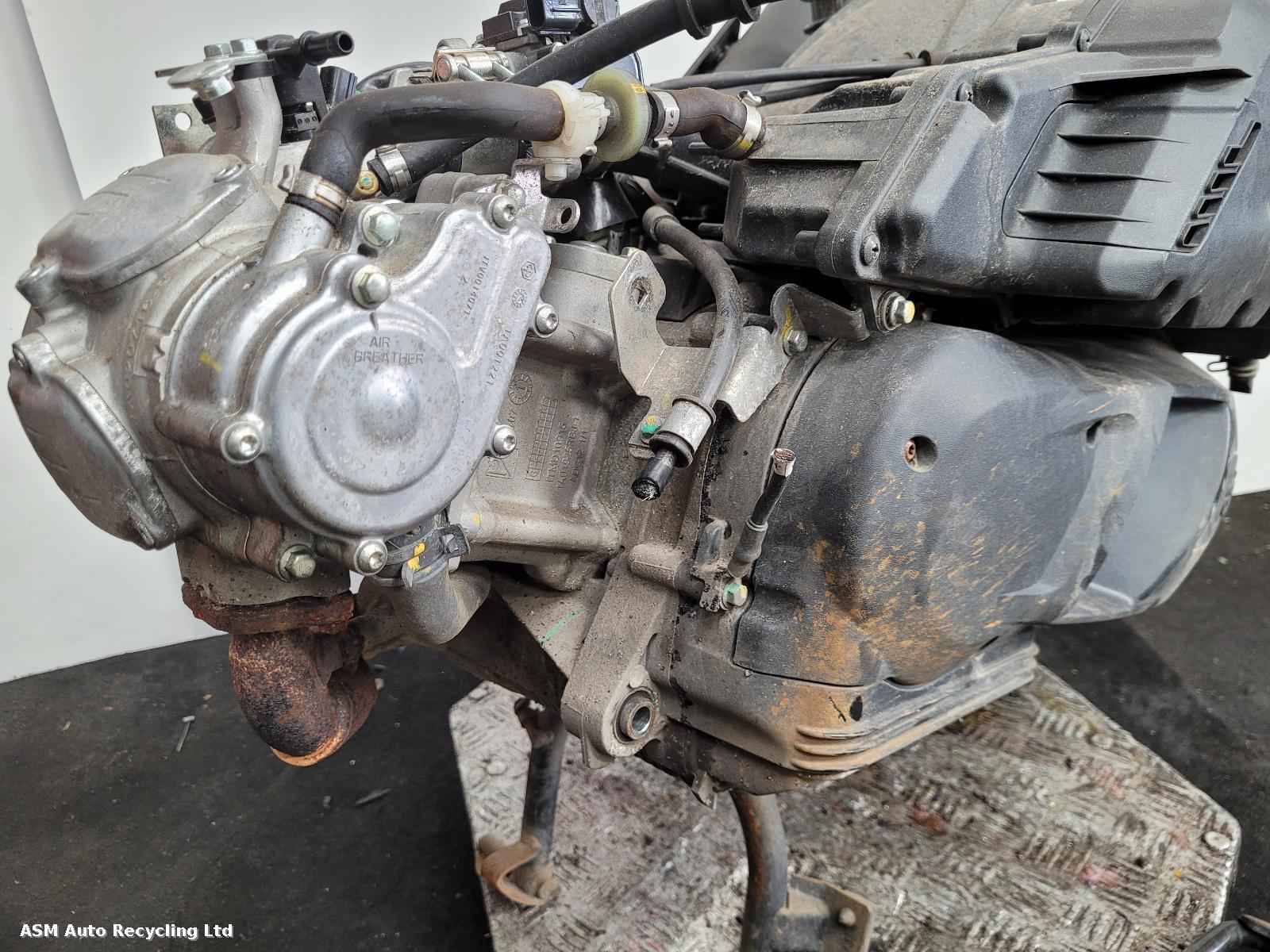 View Auto part Engine Aprilia Sr 125 2022