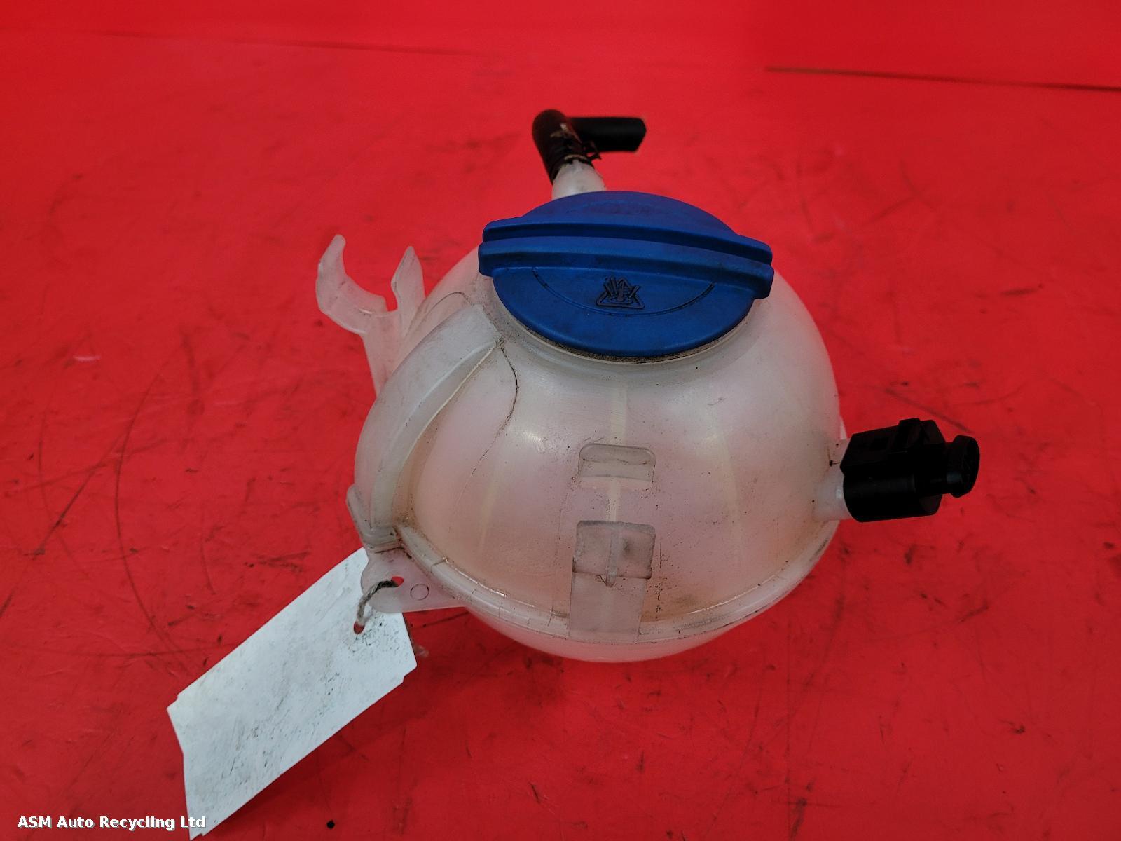 View Auto part Overflow Bottle Volkswagen Golf 2012