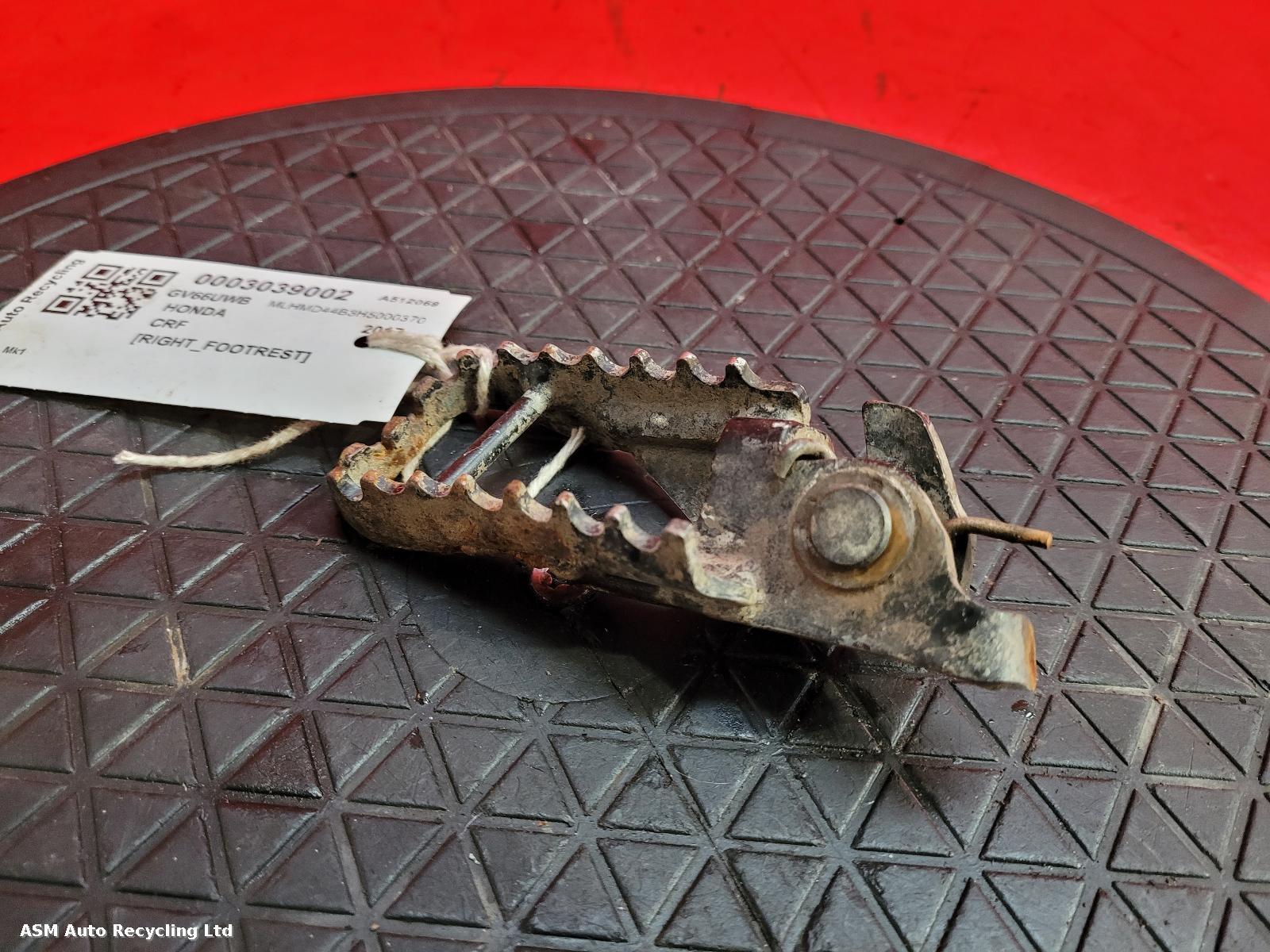 View Auto part Right Footrest Honda Crf 250 Rla-h 2017
