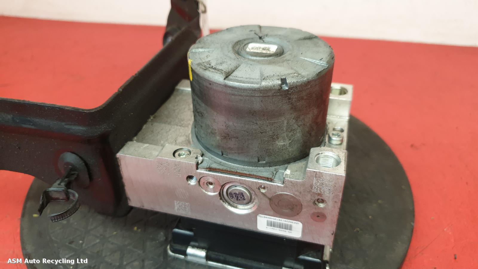 View Auto part ABS Pump/Modulator Dodge Ram 2020