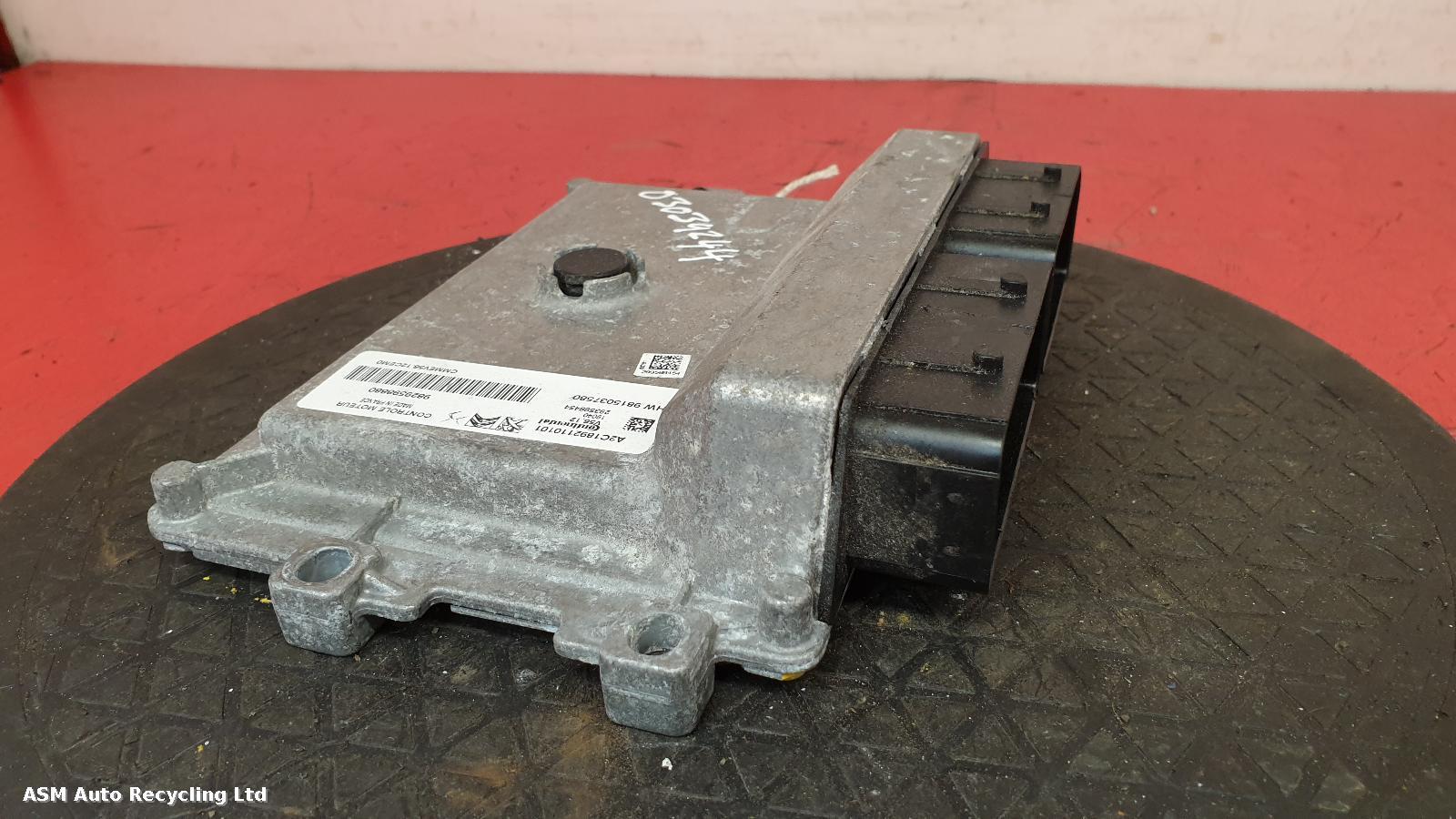 View Auto part ECU Citroen C3 2019