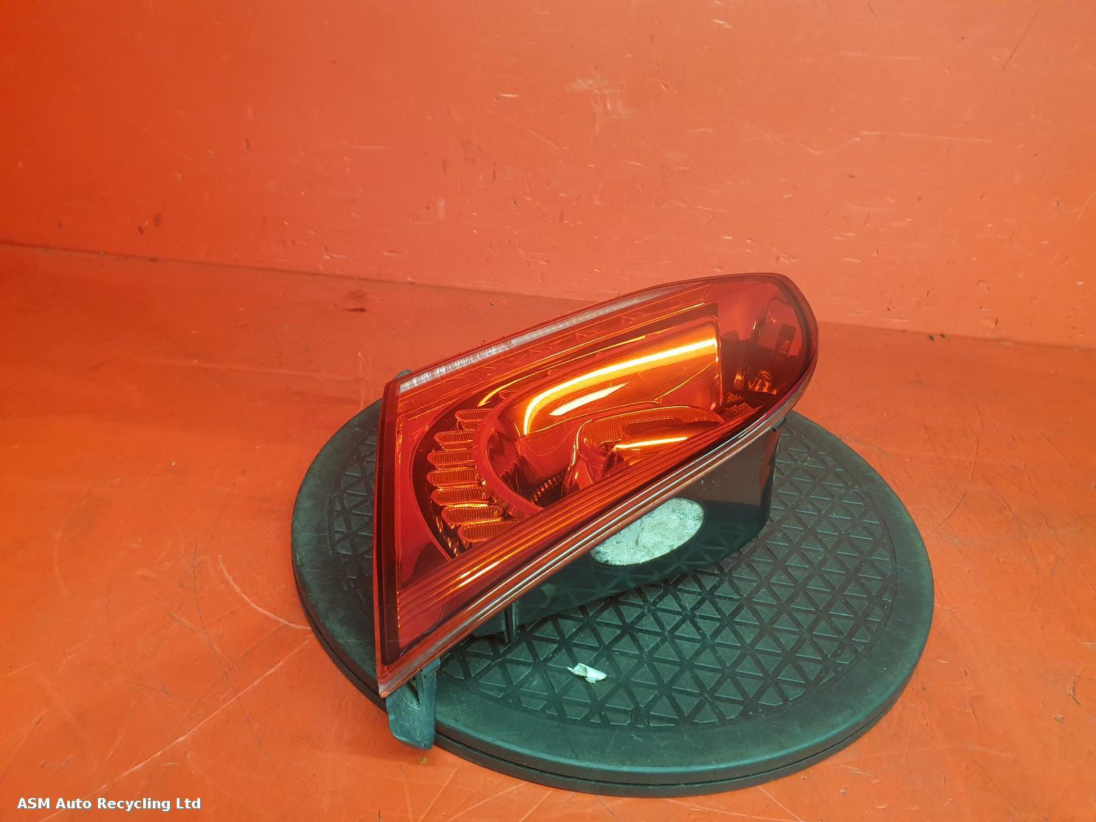 View Auto part R Taillight Volkswagen Golf 2012