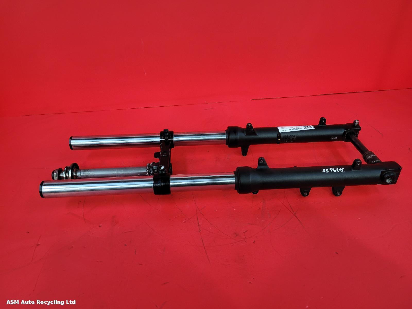 View Auto part FORKS Honda Nc 750 2023