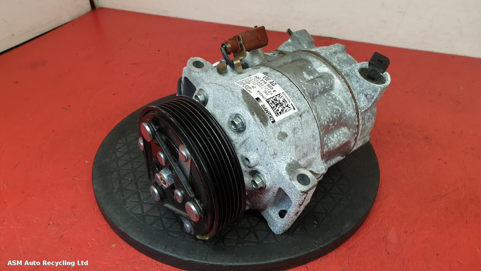 View Auto part Compressor Audi A1 2022