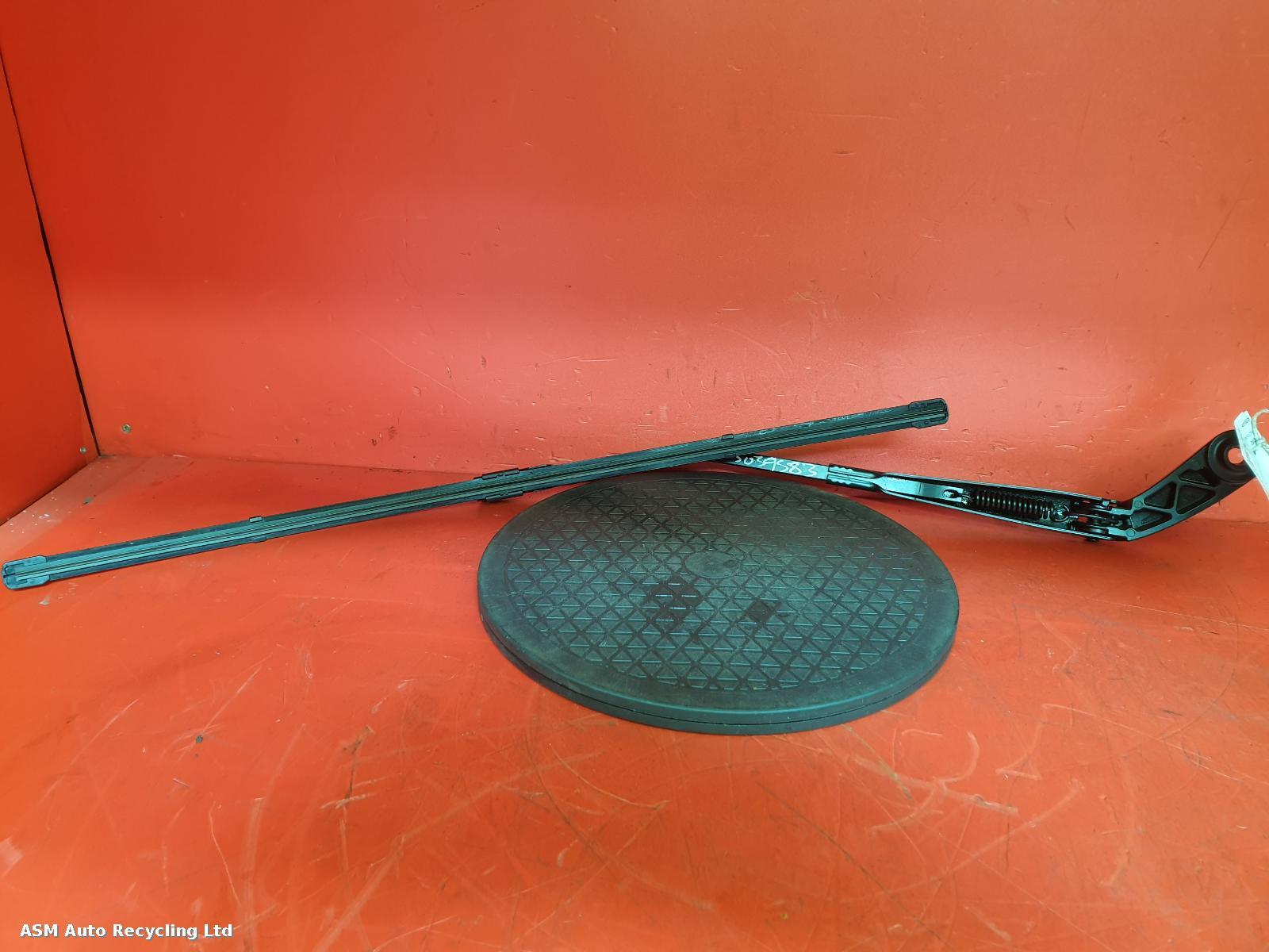 View Auto part Wiper Arm Audi A1 2022